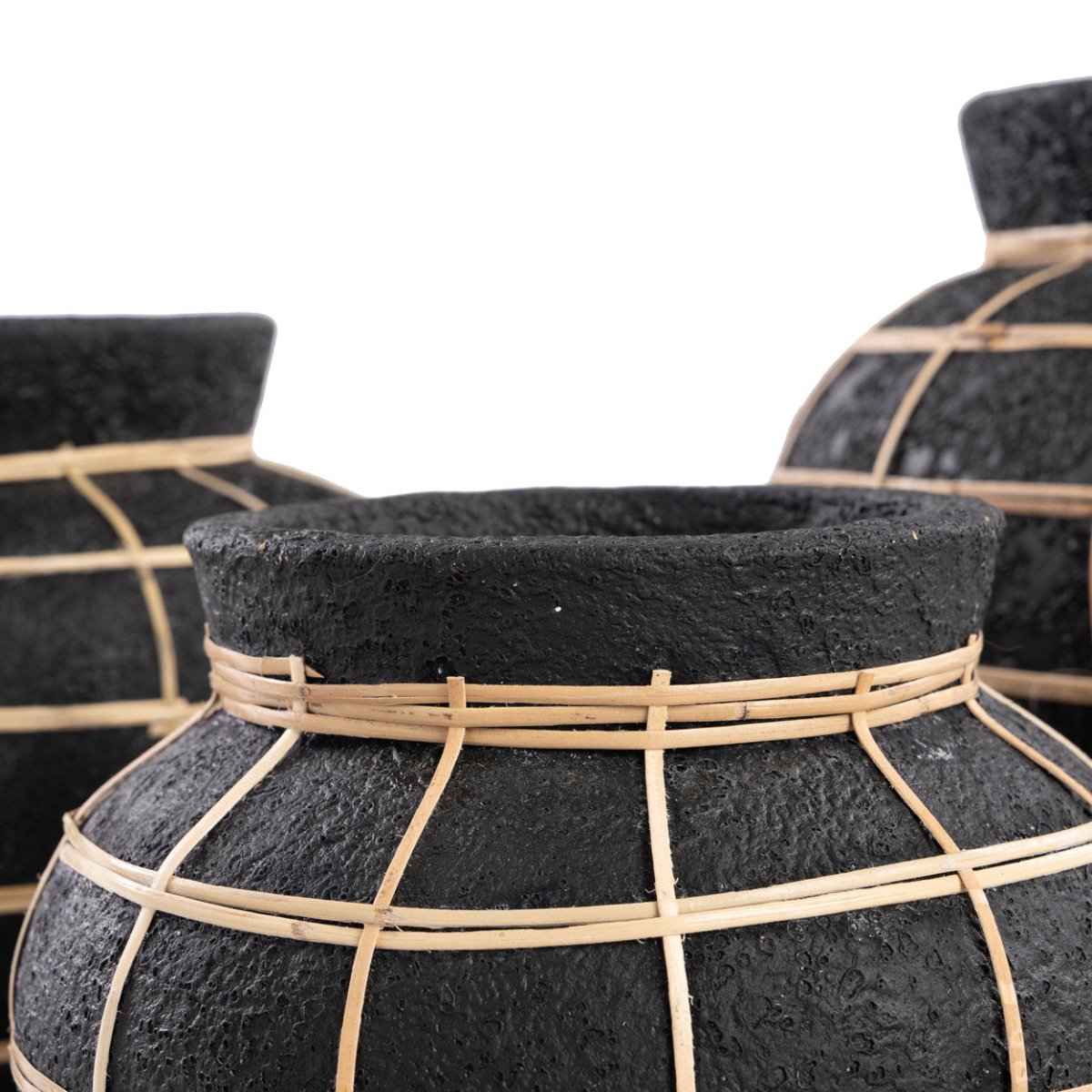 De Belly Vaas - Zwart Naturel - L - WeAreTables