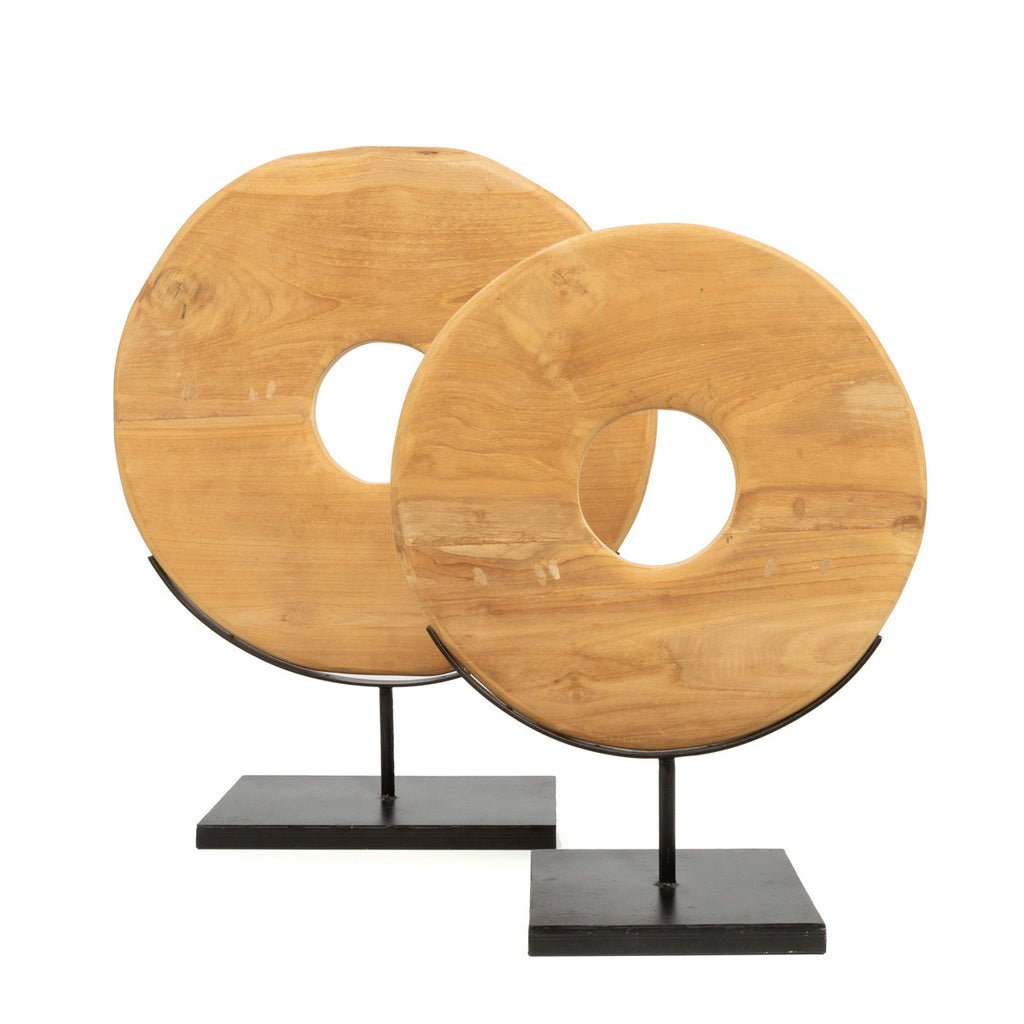 De Teak Disc op Stand - M - WeAreTables