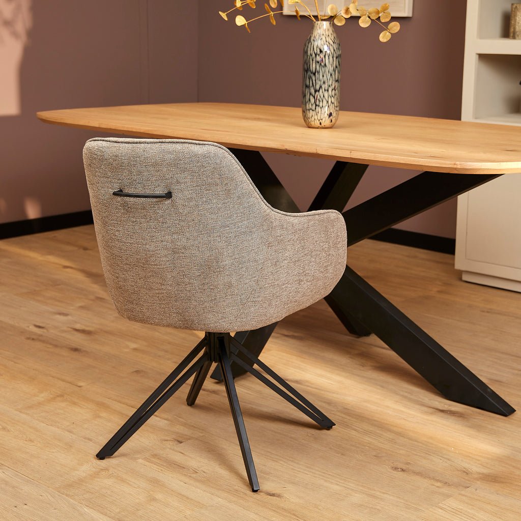 Eetkamerstoel Jens 180º - Brown - WeAreTables